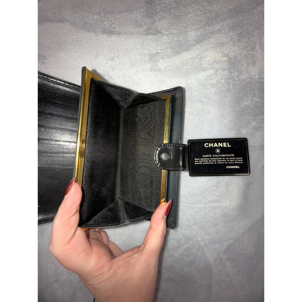 Authentic Chanel Black Patent Leather Bi Fold Wallet Clutch CC Logo Snap Closure